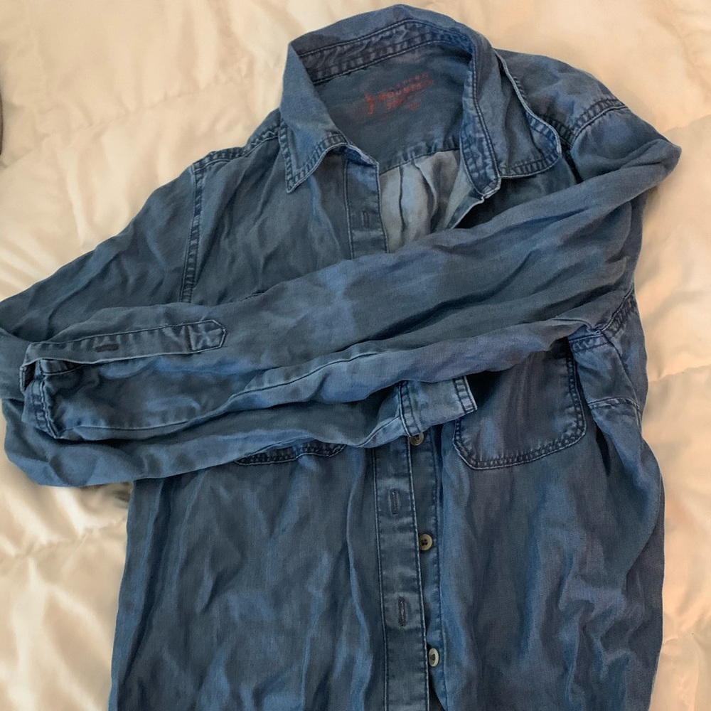 Eastern Mountain Sports Women’s S travel shirt